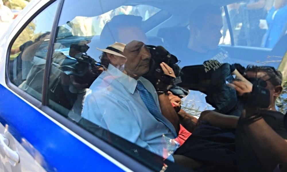 Απόστολος Λύτρας: Τα μηνύματα της συζύγου με την κόρη του